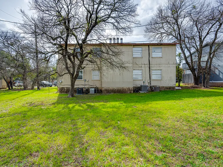 11907 Alpheus Ave — Photo 28