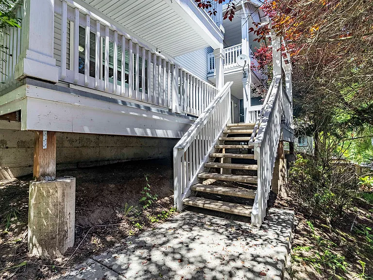 3716 Rucker Ave — Photo 10
