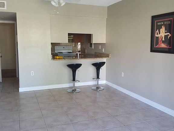 4th image of 3033 E Devonshire Ave Unit 3009