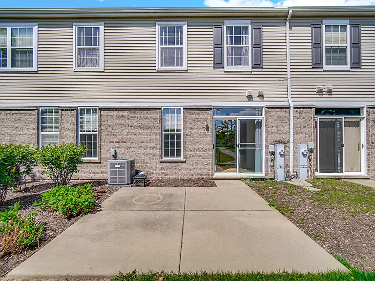 5005 Corning Ct — Photo 26