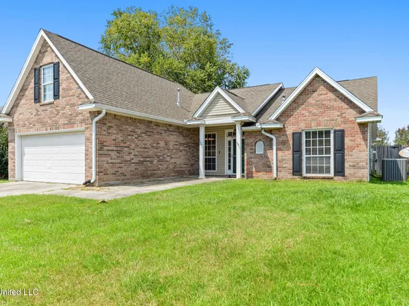 18026 Cypress Pointe Dr, Gulfport, MS 39503