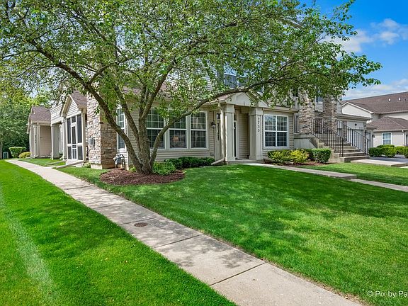 5th image of 2735 Acorn Ct