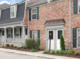 100 Yeardley Dr, Newport News, VA 23601