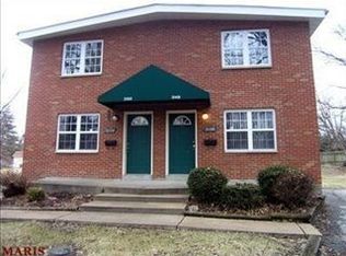 3150 Glenwood Ct, Saint Ann, MO 63074