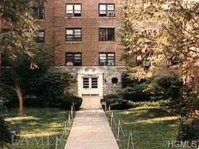 1 Fisher Dr APT 420, Mount Vernon, NY, 10552