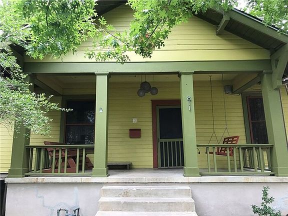 2nd image of 811 Theresa Ave