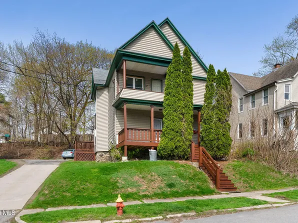 8 McCleary Avenue, Amsterdam, NY 12010