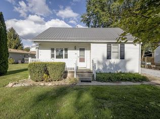 80 N Preston St, Centerburg, OH 43011