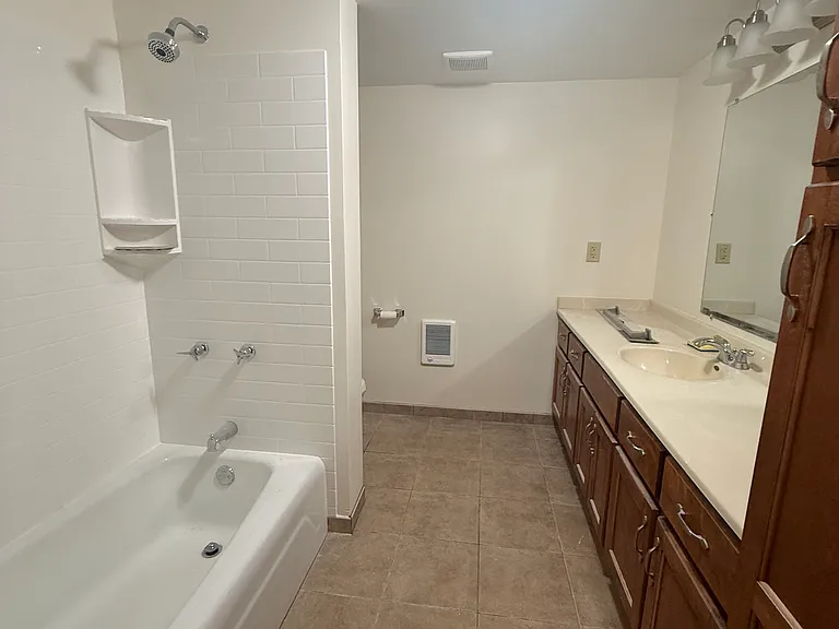 510 Narvick Ave #16 — Photo 11
