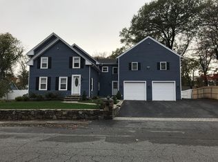44 Pine St, Hudson, MA 01749