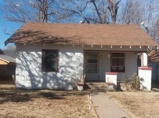 605 E 5th St, Hereford, TX 79045