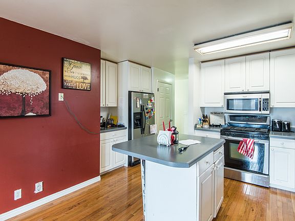 4th image of 9062 S Wimbleton Pl