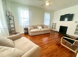 411 SW 19th St #1-2, Fort Lauderdale, FL 33315