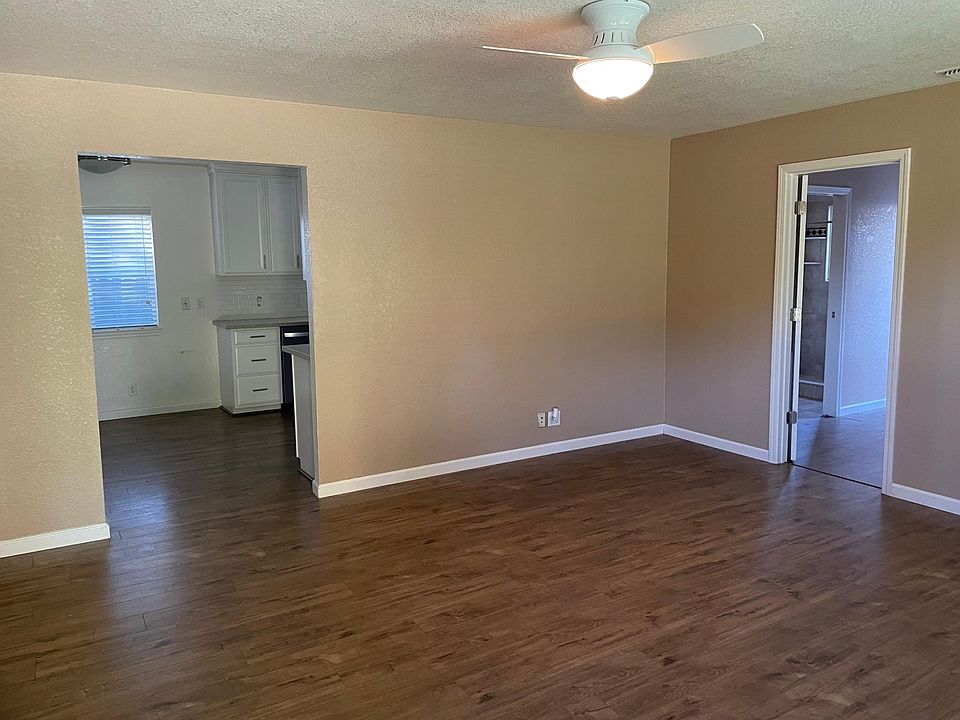 1st image of 812 Circuit Dr