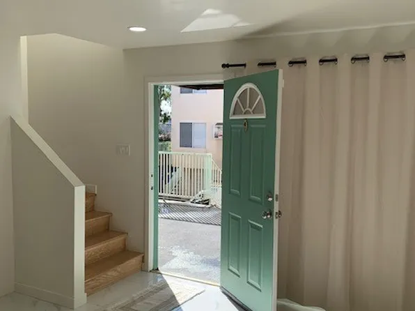 8780 Burnet Ave Unit 9, North Hills, CA 91343