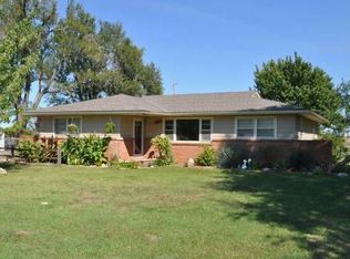 346 S Meadowhaven St, Wichita, KS 67209