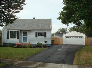 160 Fairvale Dr, Cheektowaga, NY 14225