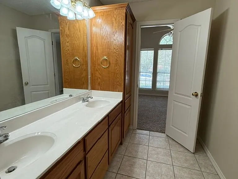 1097 Lytle Creek Dr — Photo 15