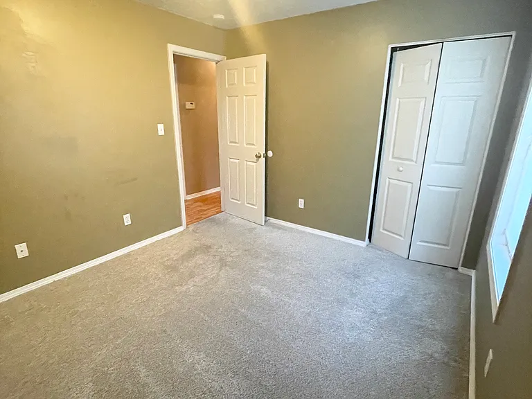 2550 Heartland Greens Point — Photo 5