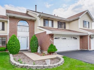 500 Sarah Ct, Wood Dale, IL 60191