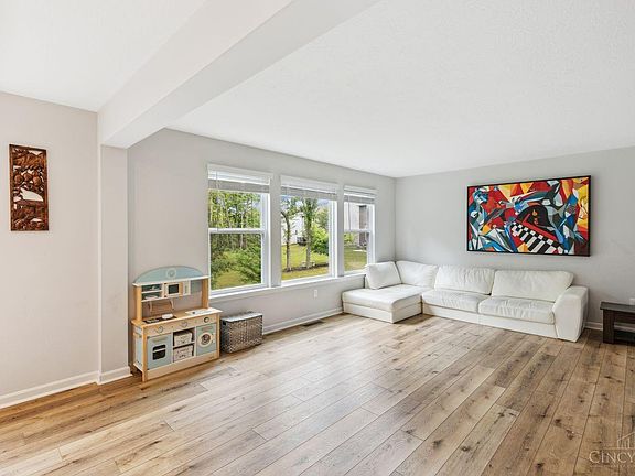 4th image of 3989 Cypress Ct