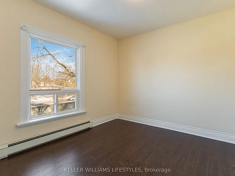 79 Beaconsfield Ave #2 — Photo 14