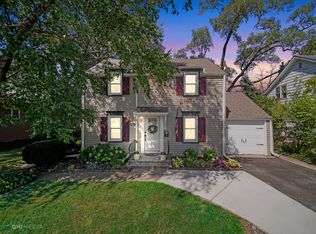 519 N Cedar Rd, New Lenox, IL 60451