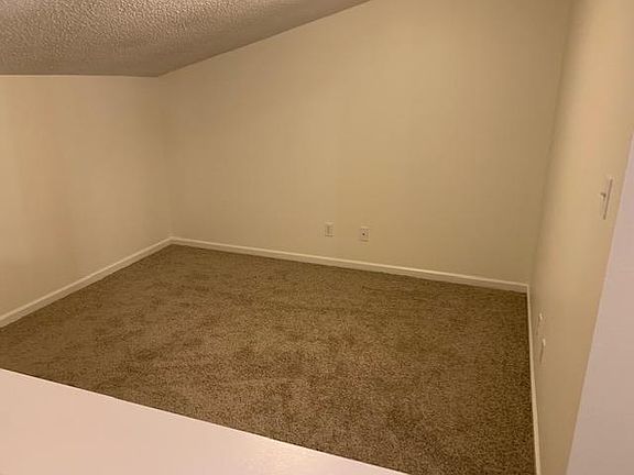5th image of 1441 Tiger Lake Dr