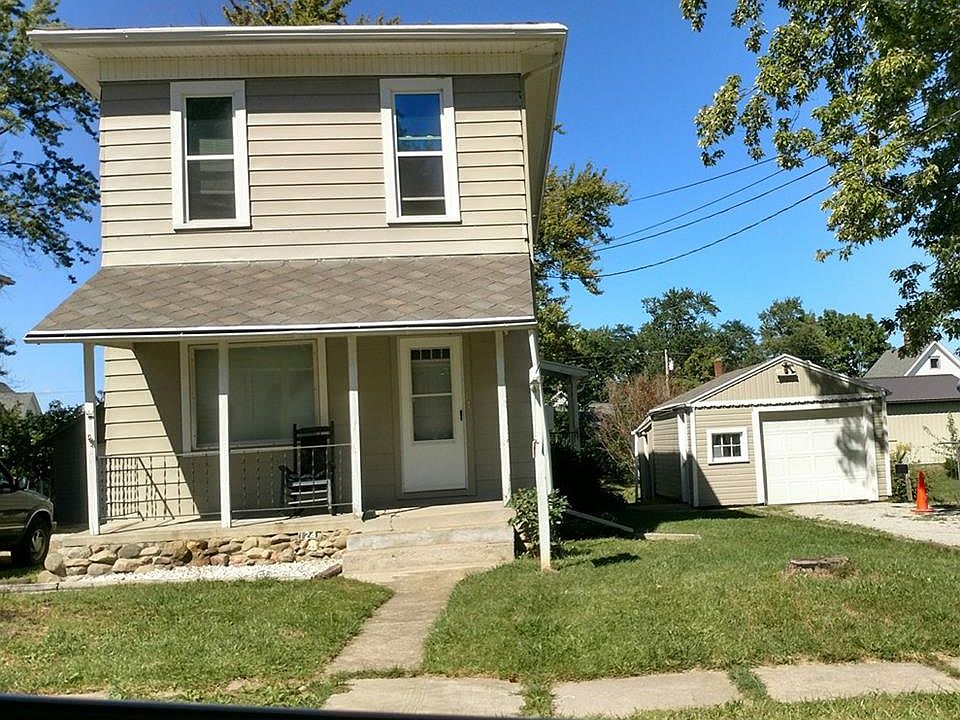 1st image of 124 W 12th St