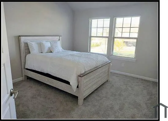 1204 Johnson Dr — Photo 4