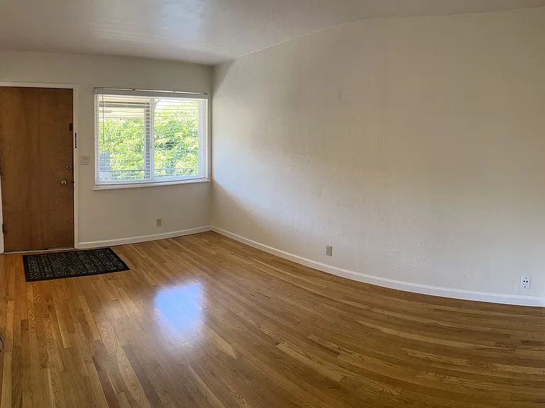 853 Blair Ave — Photo 14
