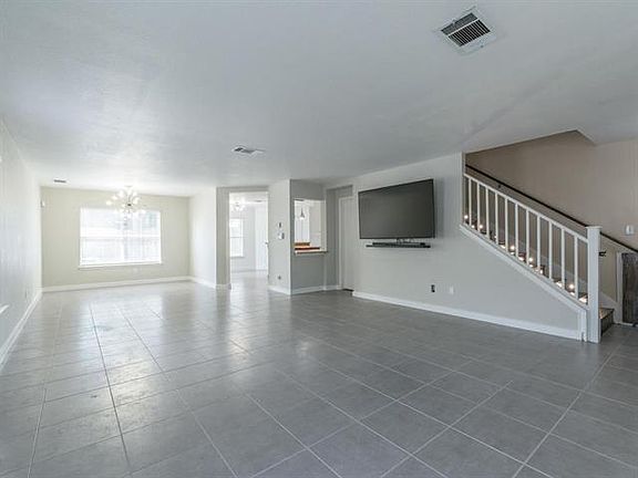 3rd image of 8508 Kansas River Dr
