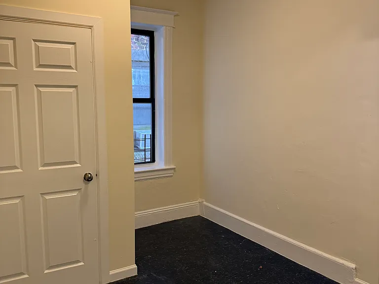 19 Lawrence St #1W — Photo 7