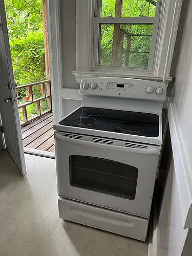 376 McKee Pl #1 Photo 1