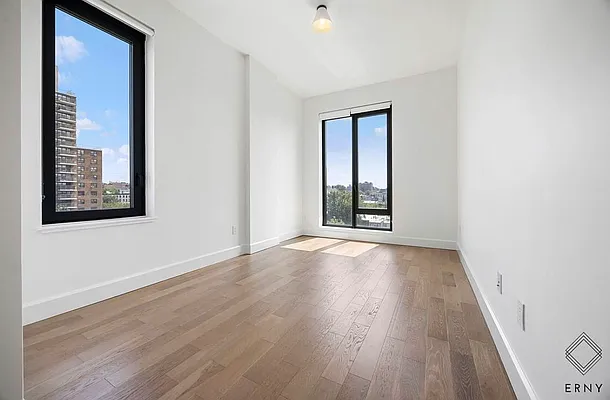 Bedroom, photo 3