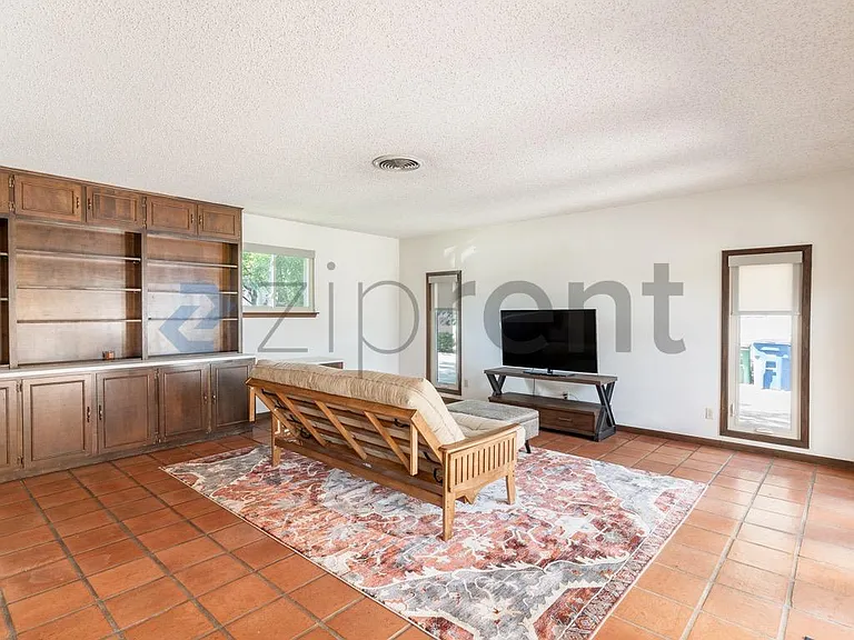 6501 Mesa Dr — Photo 20