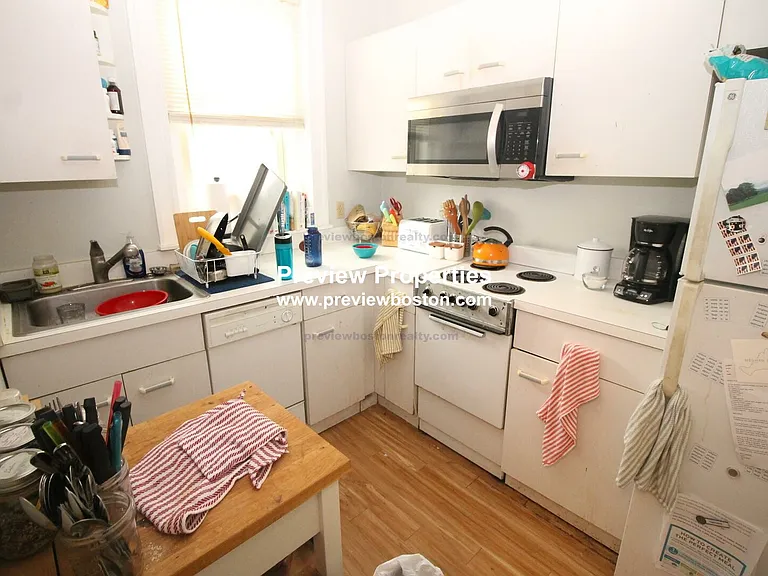 16 Colborne Rd #12AP — Photo 1