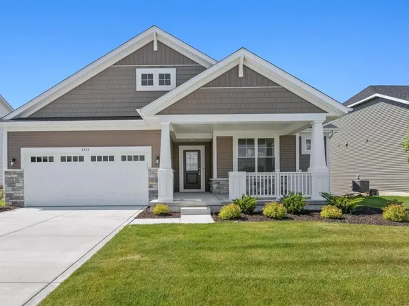 4255 Riverwood Rd, Valparaiso, IN 46385
