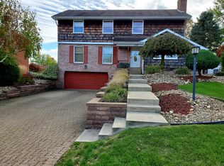 110 Tangelo Dr, Clairton, PA 15025