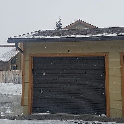 3rd image of 700 Shoshone Ave Unit 10