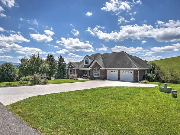 514 Haynes Ave, Chilhowie, VA 24319