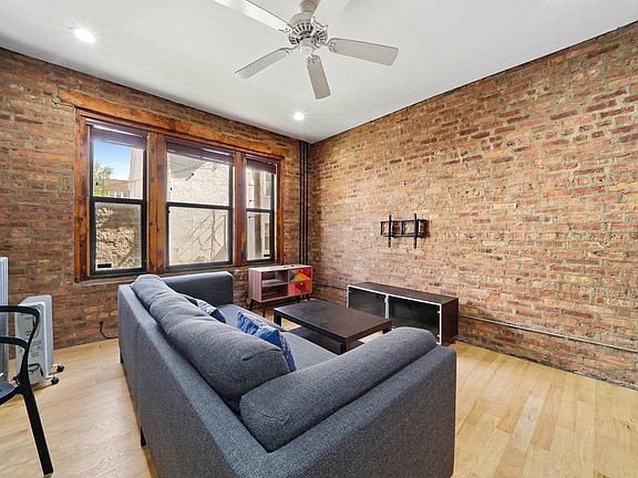 5th image of 1238.5 W Carmen Ave #1N