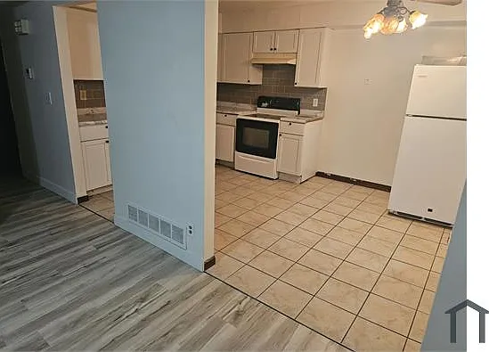 1579 Sloan St #2 — Photo 8