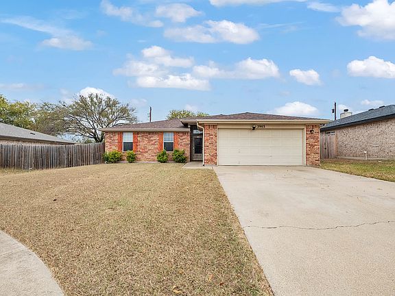 3rd image of 2903 Blue Ridge Dr