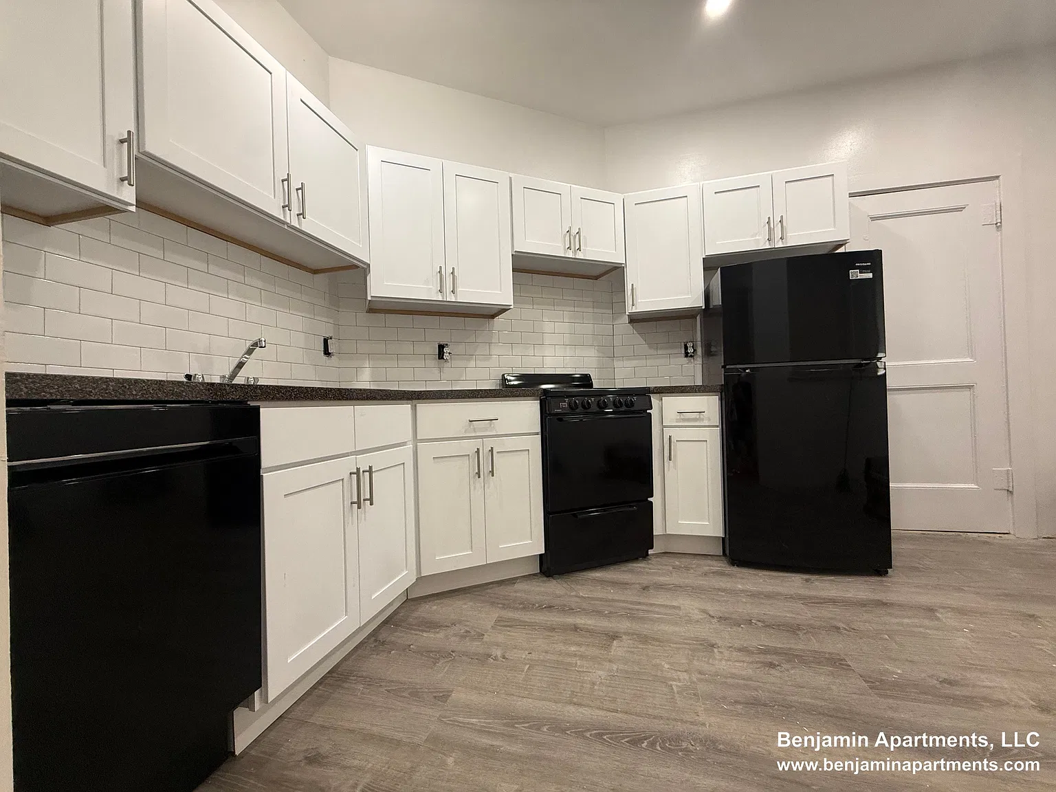 1589-1595 Beacon St — Photo 1