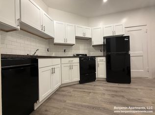 1589-1595 Beacon St #12, Brookline, MA 02446