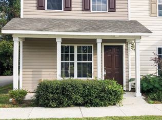 360 Hunting Green Dr, Jacksonville, NC 28546