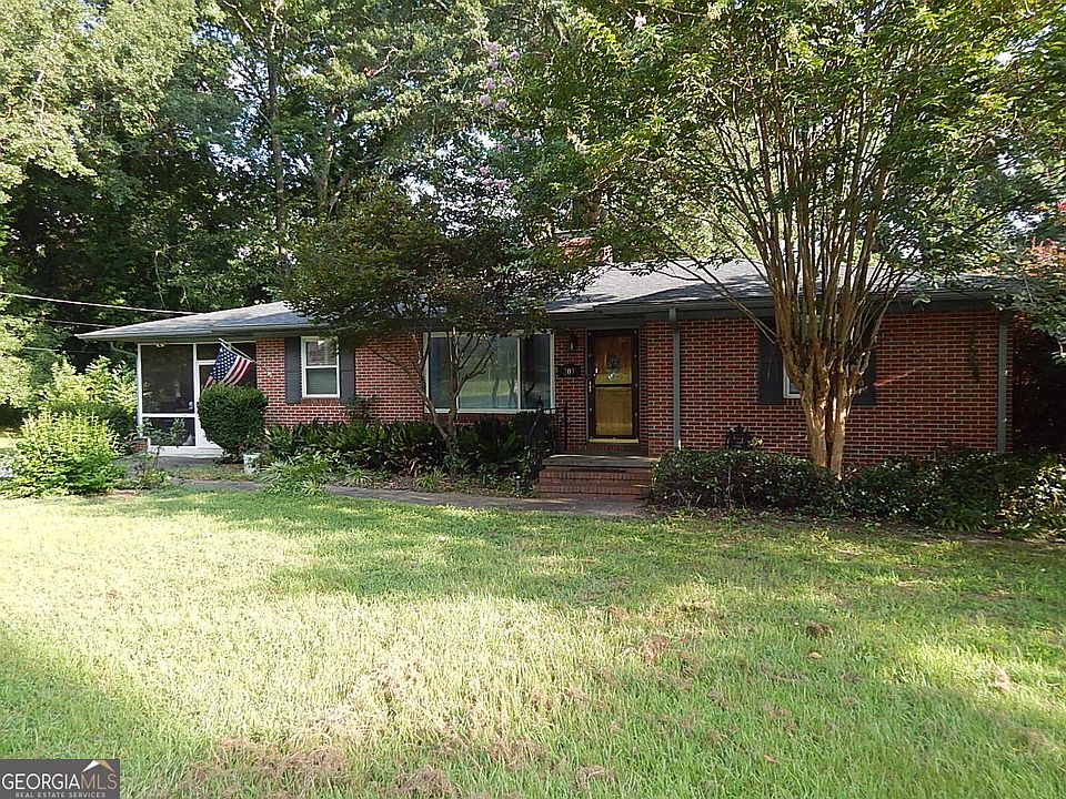 1st image of 203 Spring St