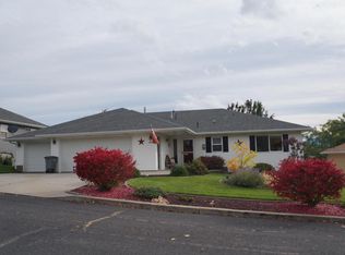 1922 E Ivy Ave, Colville, WA 99114