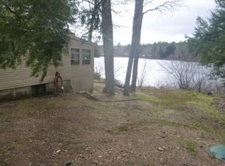 12 Lewis Dr, Deerfield, NH 03037